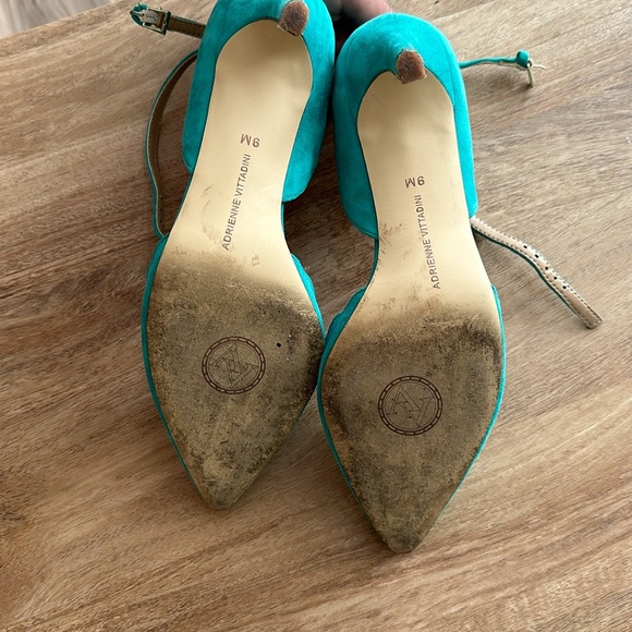 Teal heels - Picture 5 of 5